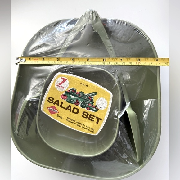 Green 7- Piece Salad Set - Picture 5 of 7